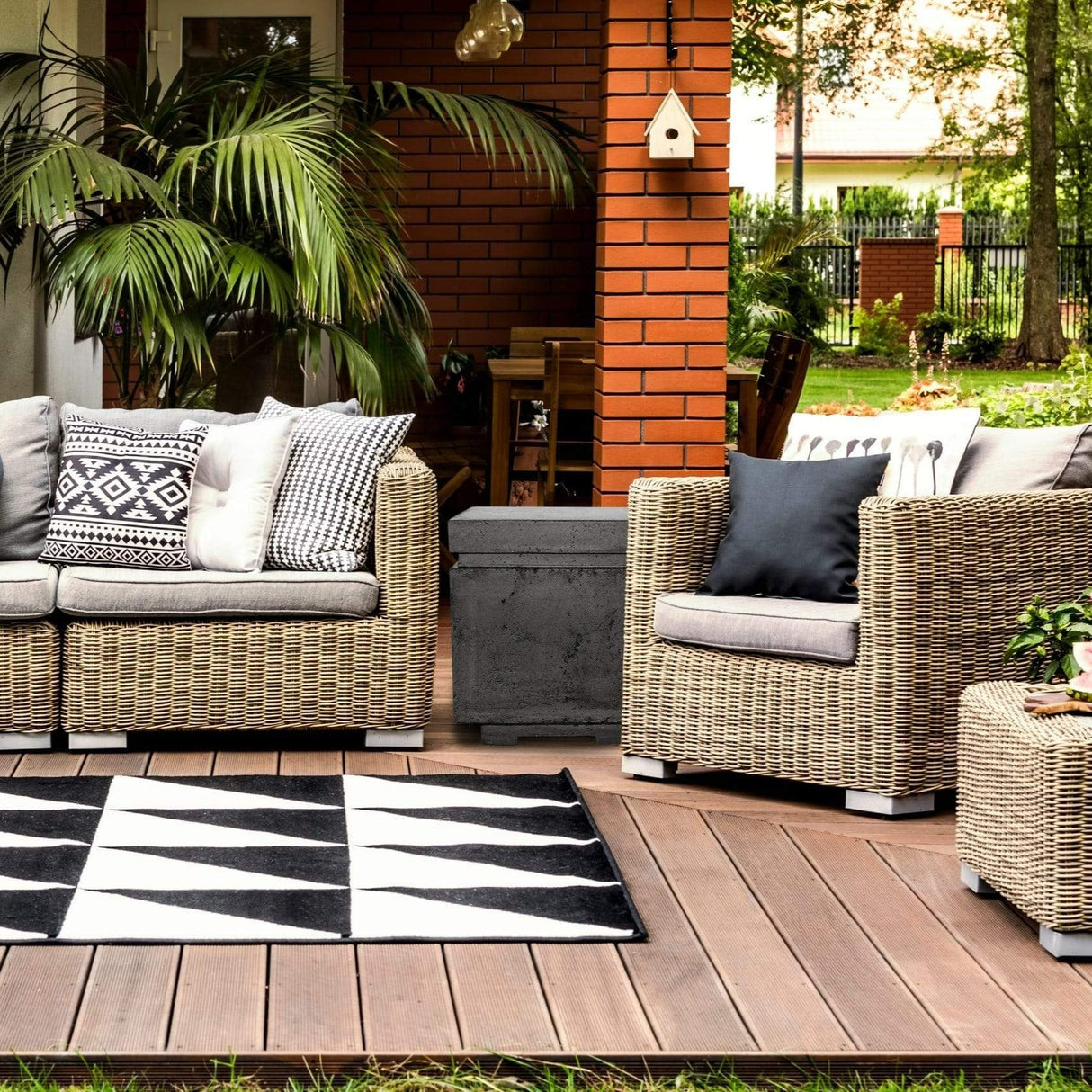 XO Square Propane Tank Enclosure