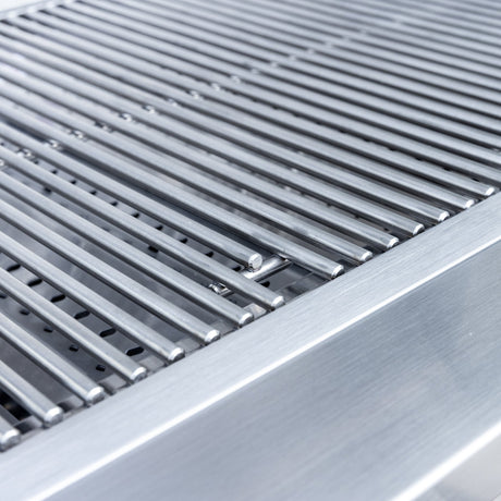 Summerset Sizzler Built-In Gas Grill - stainless steel cooking grates