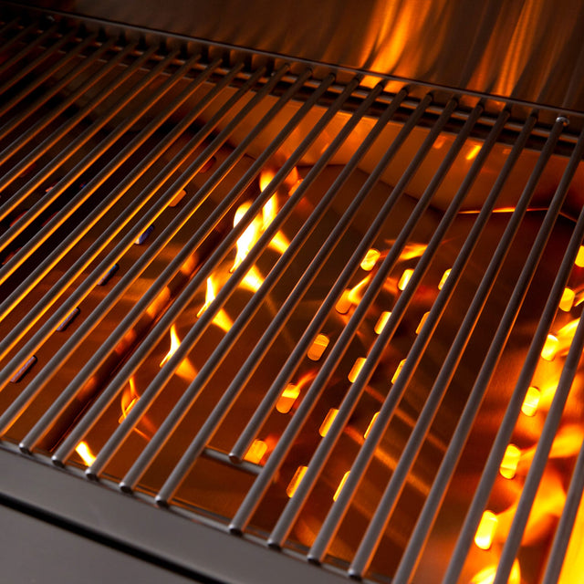Summerset Resort 30-Inch Built-In Gas Grill - cooking grates with burners lit