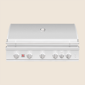 Summerset Sizzler Pro SZRPRO40 40-Inch Built-In Gas Grill - front view hood closed