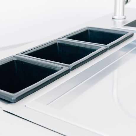 Summerset BC-30L Beverage Center - sink and ice bin detail