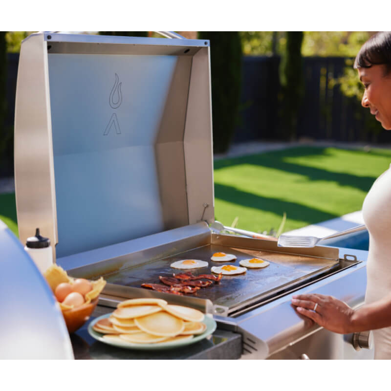 Blaze Premium LTE+ 30-Inch Built-In Gas Griddle With Lights