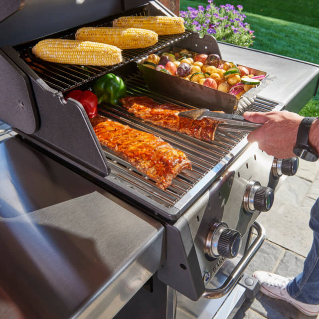 Broil King Baron 320 3-Burner Propane Gas Grill