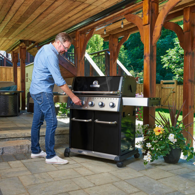 Broil King Baron 520 5-Burner Gas Grill