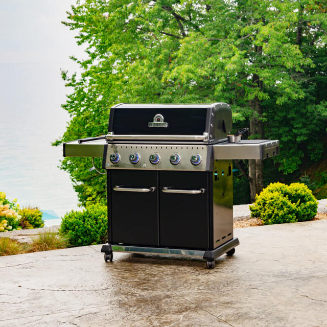 Broil King Baron 520 5-Burner Gas Grill