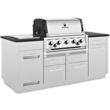 Broil King Imperial S 590i 5-Burner Natural Gas Grill Center