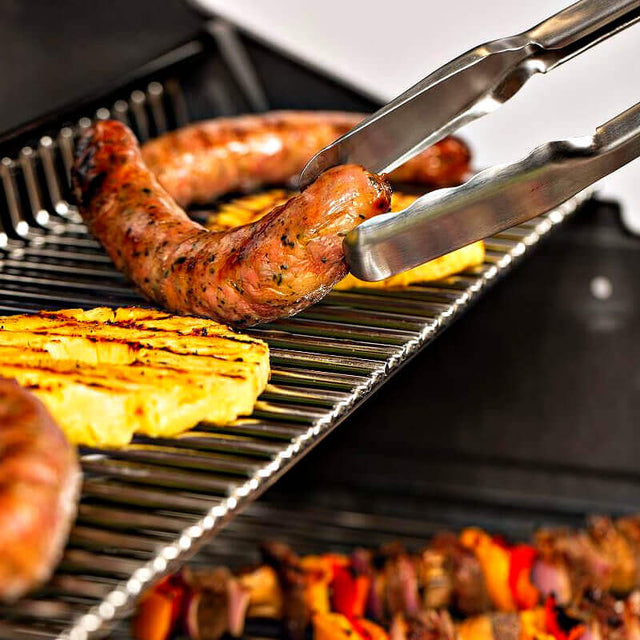 Broil King Imperial S 690i 6-Burner Natural Gas Grill Center