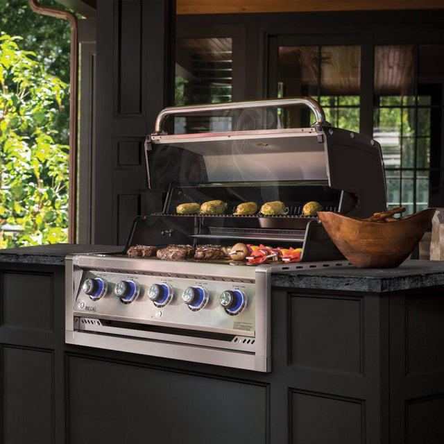 Broil King Regal S520 5-Burner Built In Gas Grill