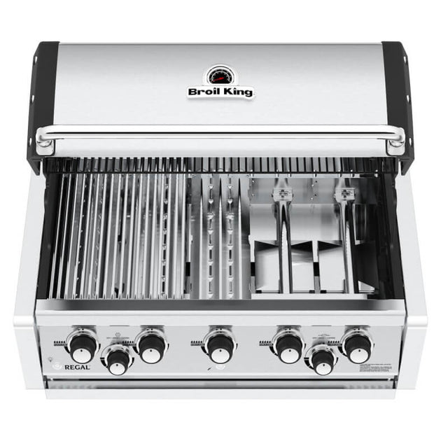 Broil King Imperial S 590i 5-Burner Natural Gas Grill Center