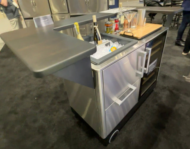 Dometic MoBar 550S Outdoor Mobile Bar with Bar Top Accessory