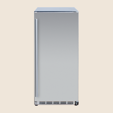 Summerset RFR-15S 15-Inch Outdoor Rated Refrigerator - front view door closed