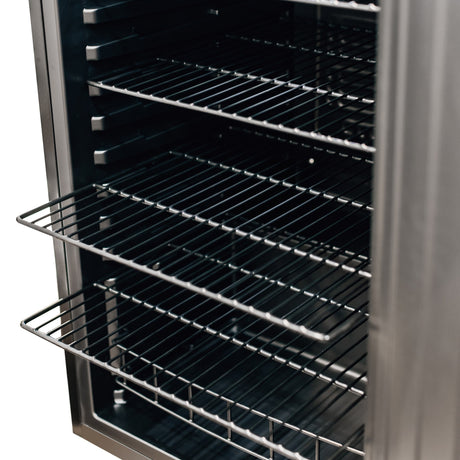 Summerset RFR-22S Outdoor Compact Refrigerator - door handle detail