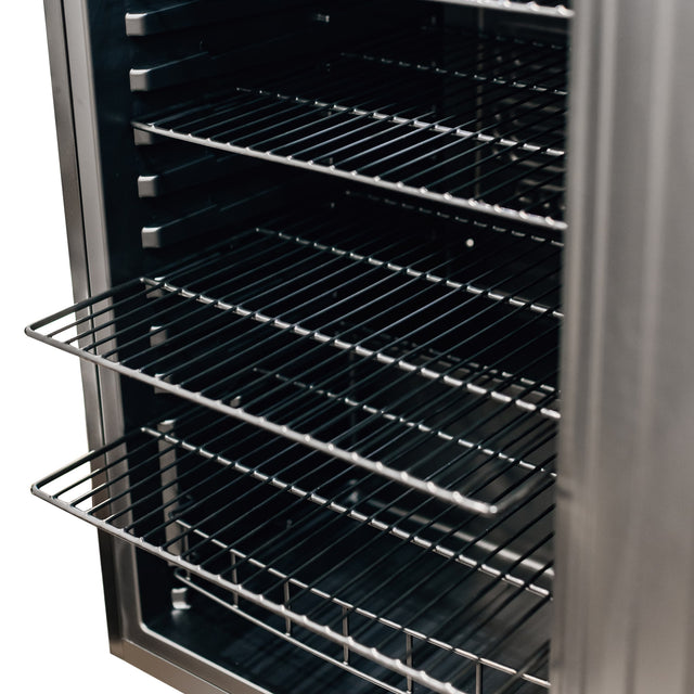 Summerset RFR-22S Outdoor Compact Refrigerator - door handle detail