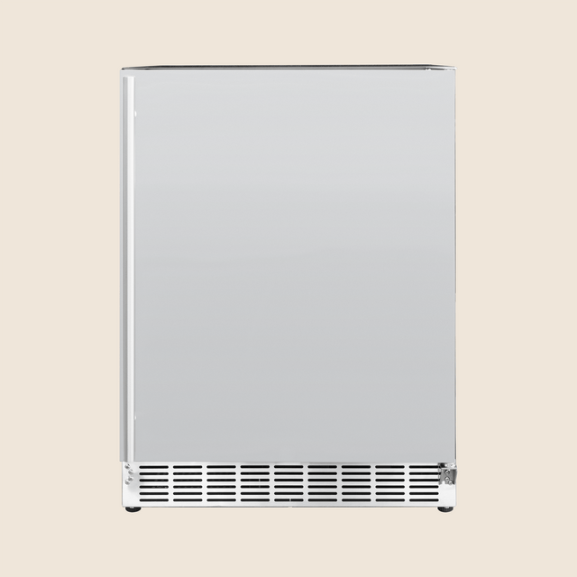 Summerset RFR-24S-A 24-Inch Outdoor Rated Refrigerator - front view door closed
