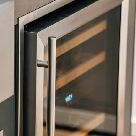 Summerset RFR-24WD 24-Inch Dual Zone Wine Cooler - interior wood racks