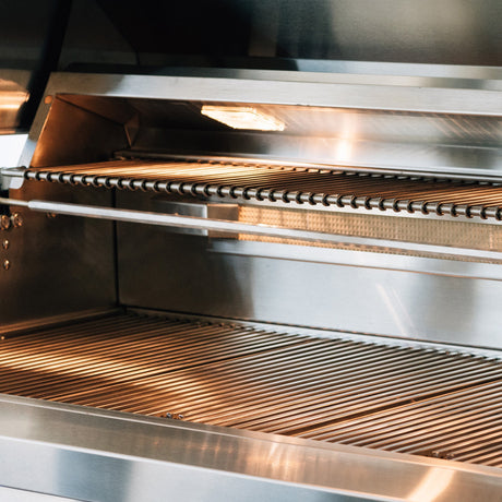 American Made Grills Estate Freedom Grill - interior halogen light