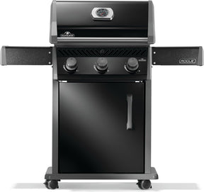 Napoleon R425PK-2-SS black Rogue 425 propane grill, closed front view
