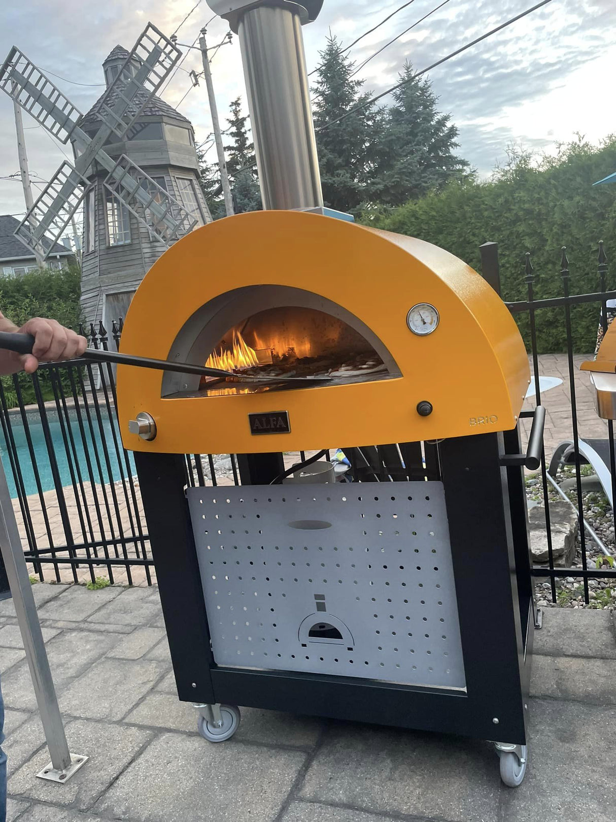Alfa Brio 27-Inch Outdoor Freestanding Gas Pizza Oven with Base - Fire Yellow