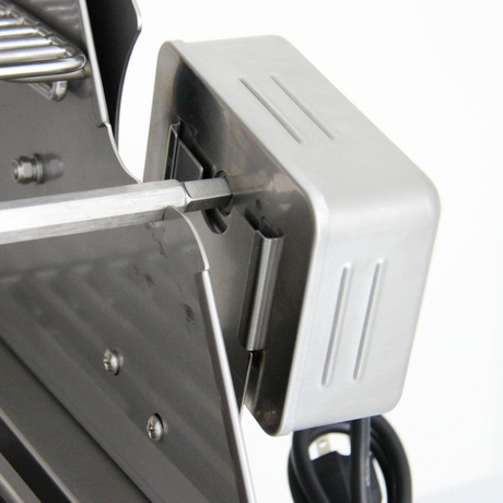 Blaze Professional LUX 34-Inch 3-Burner Freestanding Gas Grill With Rear Infrared Burner On Cart