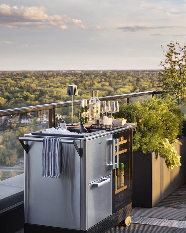 Dometic MoBar 550S Outdoor Mobile Bar Beverage Center w/ Dual Zone Refrigerator