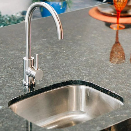 Summerset 19 X 15 Stainless Steel Undermount Sink W/ Single Handle Hot/Cold Goose Neck Faucet - SSNK-19U