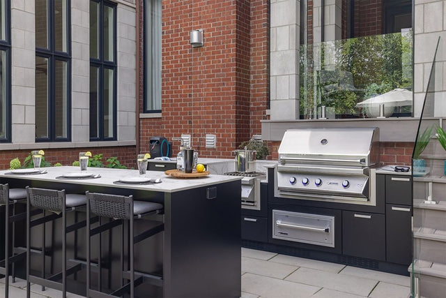 Twin Eagles 42-Inch 3-Burner Built-In Gas Grill