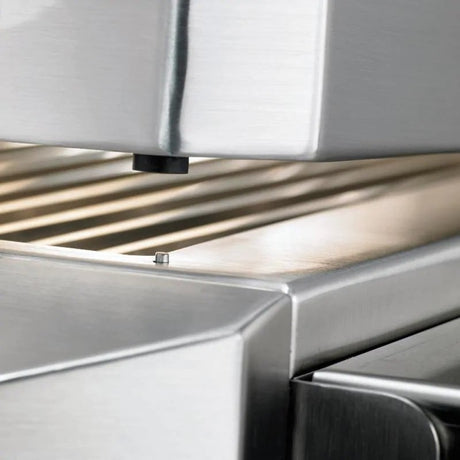 Twin Eagles 42-Inch 3-Burner Built-In Gas Grill